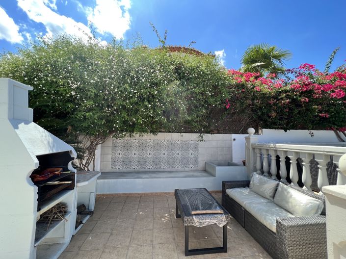 Image No.21-3 Bed Villa for sale