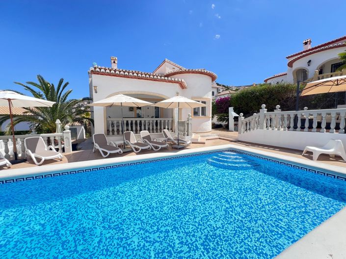 Image No.24-3 Bed Villa for sale