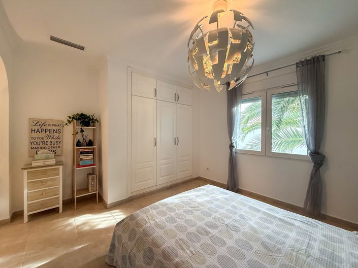 Image No.4-3 Bed Villa for sale