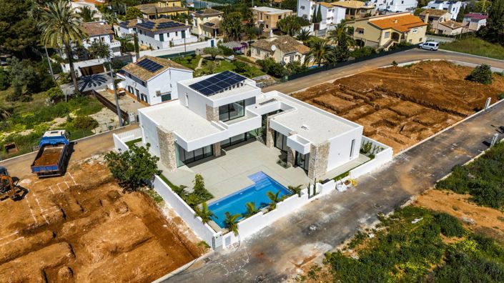 Image No.32-3 Bed Villa for sale