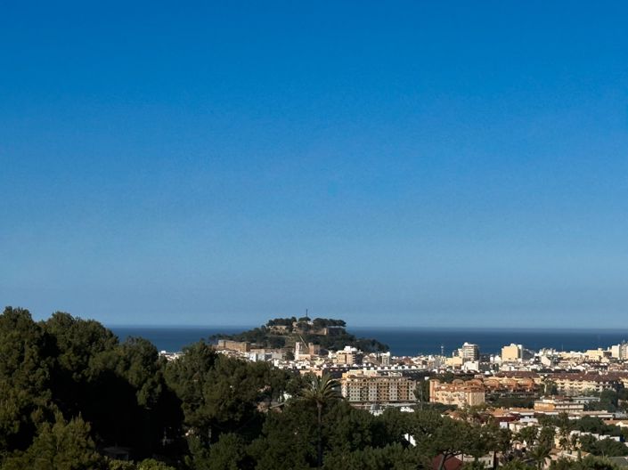 Image No.32-3 Bed Villa for sale