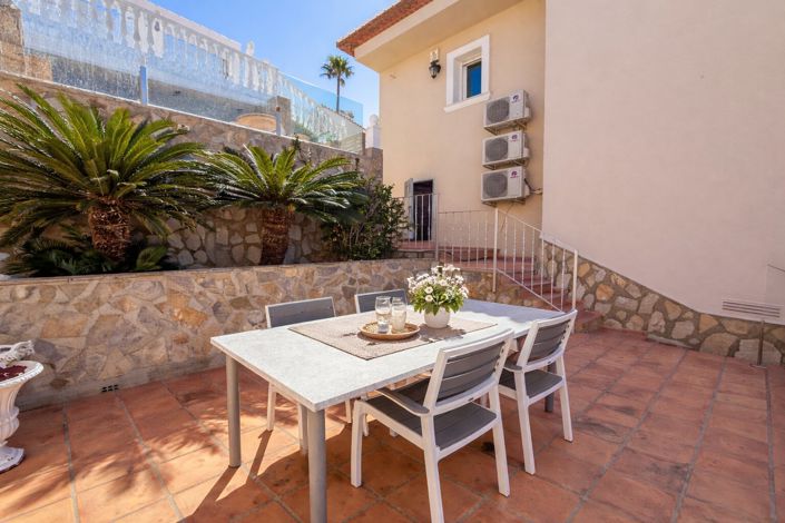 Image No.28-3 Bed Villa for sale