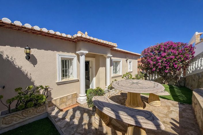 Image No.29-3 Bed Villa for sale