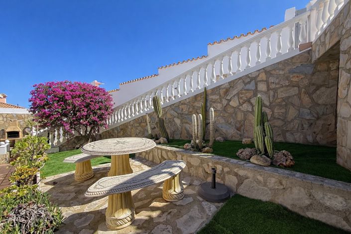 Image No.30-3 Bed Villa for sale