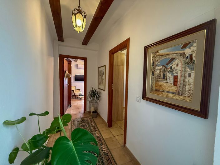 Image No.17-3 Bed Townhouse for sale