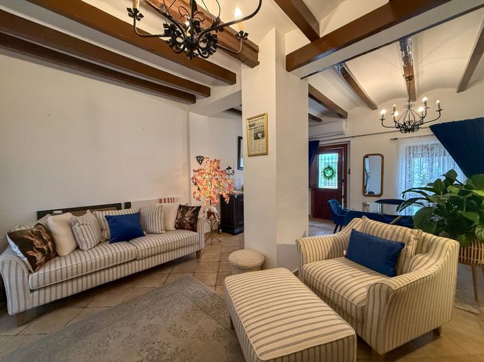 Image No.6-3 Bed Townhouse for sale