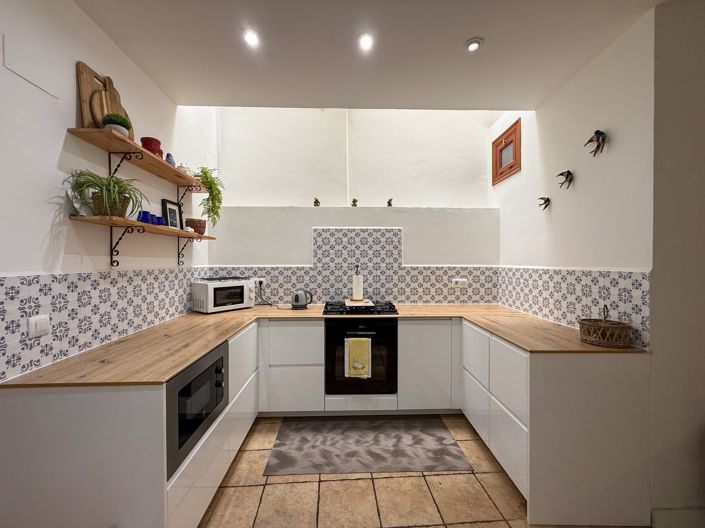 Image No.8-3 Bed Townhouse for sale