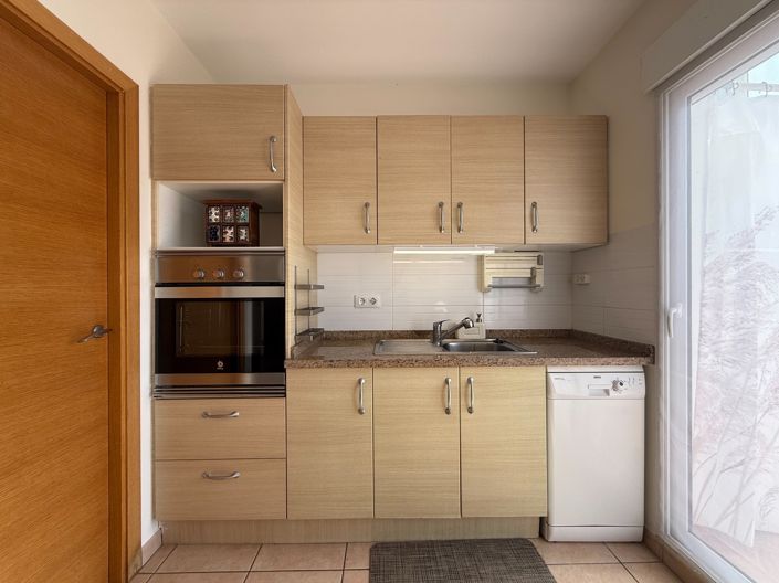 Image No.10-3 Bed Townhouse for sale