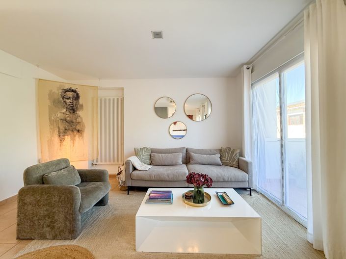 Image No.4-3 Bed Townhouse for sale