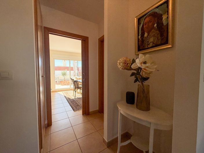 Image No.8-3 Bed Townhouse for sale