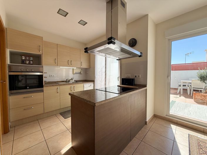 Image No.9-3 Bed Townhouse for sale