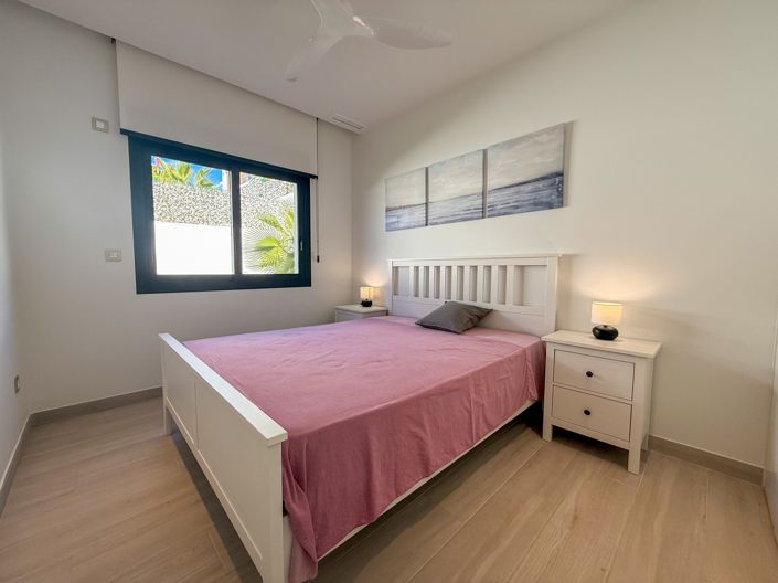 Image No.17-5 Bed Villa for sale
