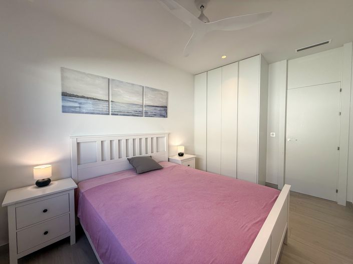 Image No.18-5 Bed Villa for sale