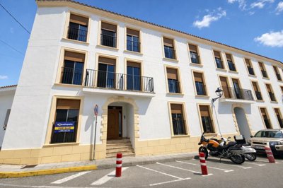 ncb8576frontbuilding1