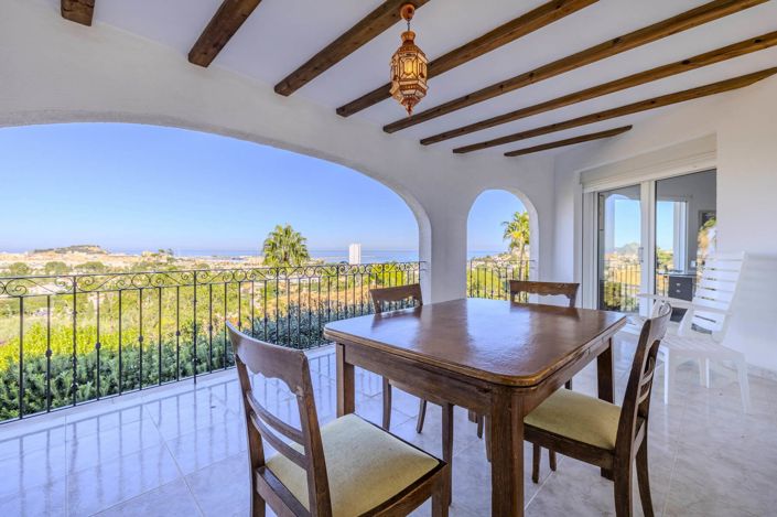 Image No.14-4 Bed Villa for sale