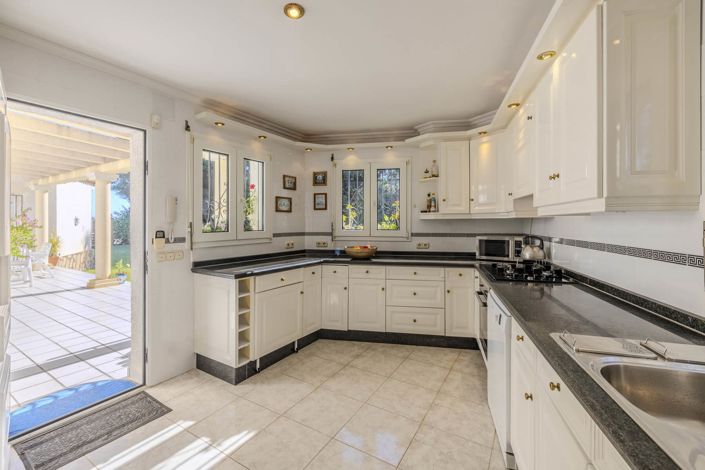 Image No.21-4 Bed Villa for sale