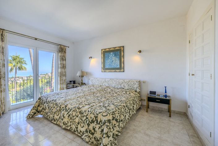 Image No.22-4 Bed Villa for sale