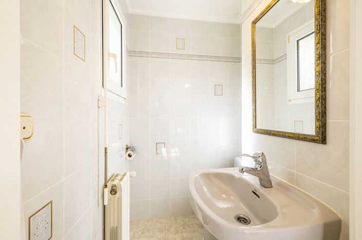 Image No.27-4 Bed Villa for sale