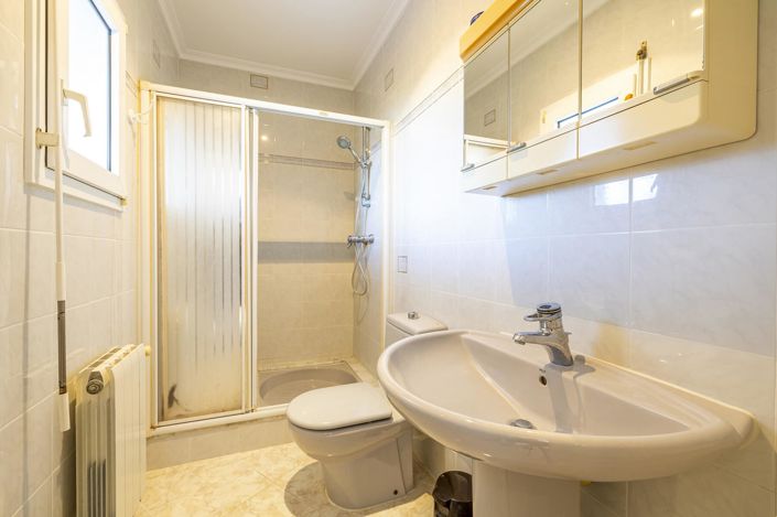 Image No.30-4 Bed Villa for sale