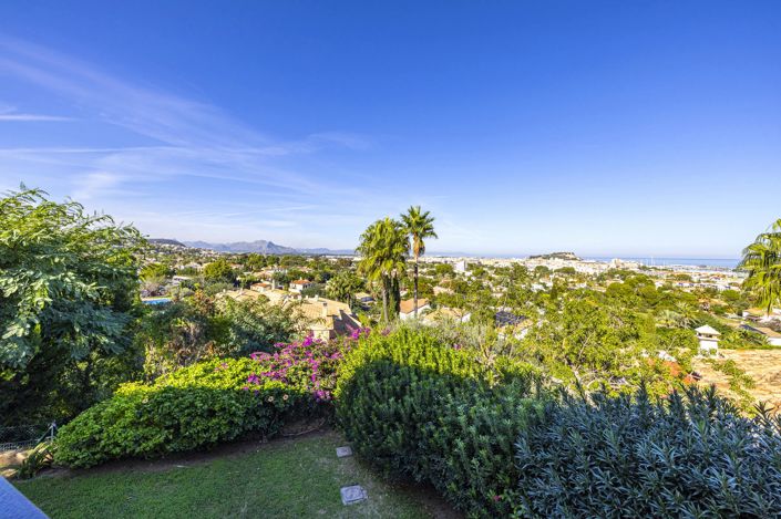 Image No.34-4 Bed Villa for sale