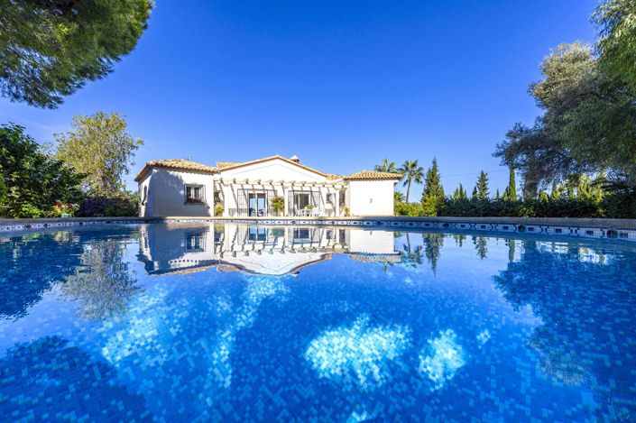 Image No.5-4 Bed Villa for sale