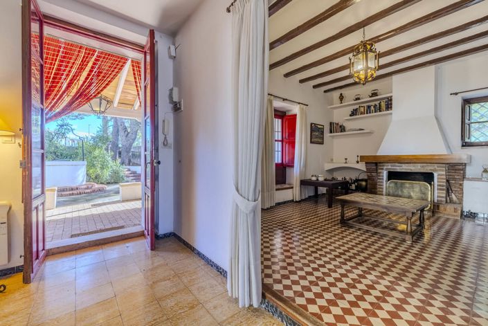 Image No.6-5 Bed Villa for sale