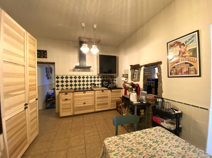 Image No.7-4 Bed Townhouse for sale