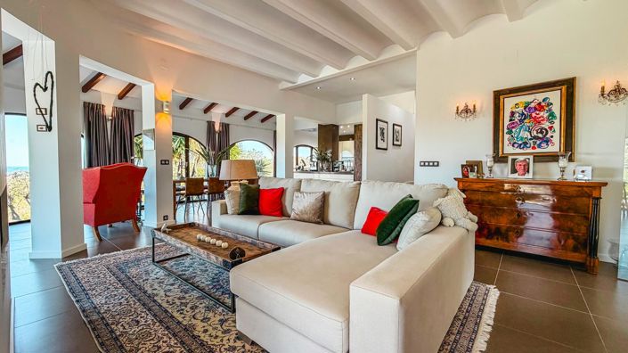 Image No.14-3 Bed Villa for sale