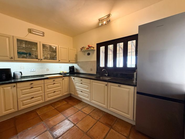 Image No.10-3 Bed Villa for sale