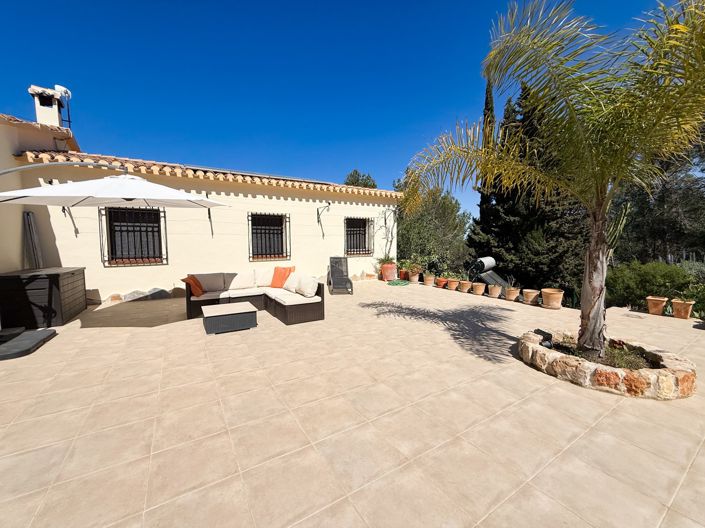 Image No.27-3 Bed Villa for sale