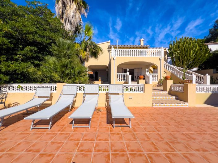 Image No.12-3 Bed Villa for sale