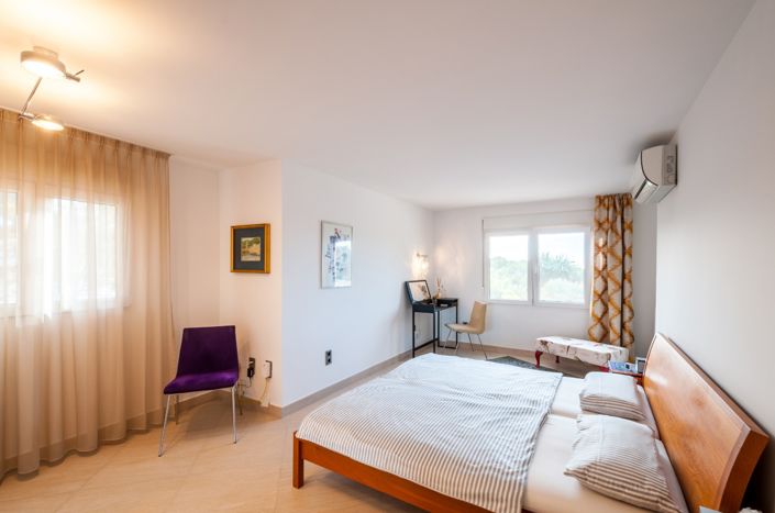 Image No.26-3 Bed Villa for sale