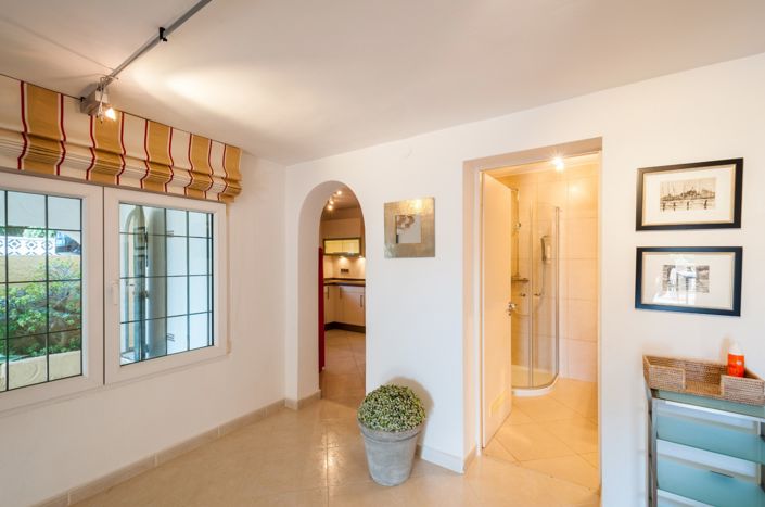 Image No.33-3 Bed Villa for sale