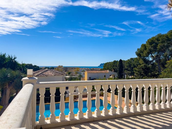 Image No.43-3 Bed Villa for sale