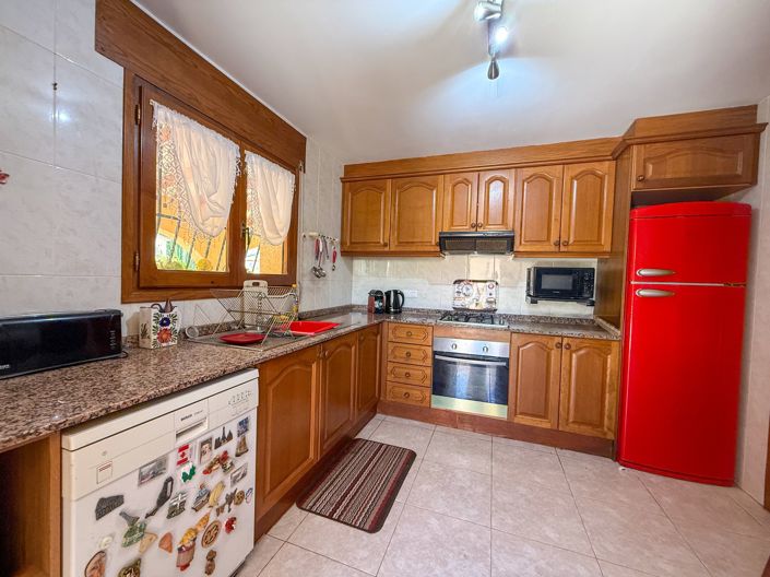 Image No.17-2 Bed Villa for sale