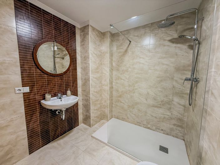 Image No.14-3 Bed Apartment for sale