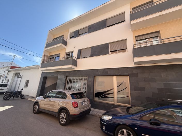 Image No.22-3 Bed Apartment for sale