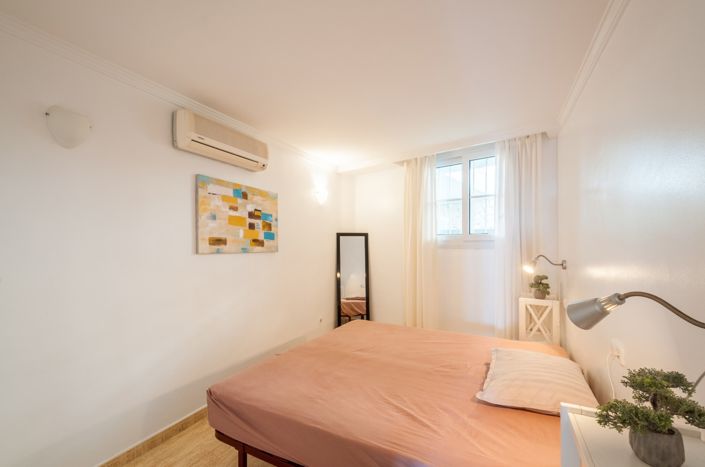 Image No.14-3 Bed Apartment for sale