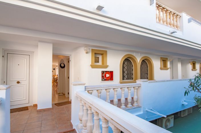 Image No.17-3 Bed Apartment for sale