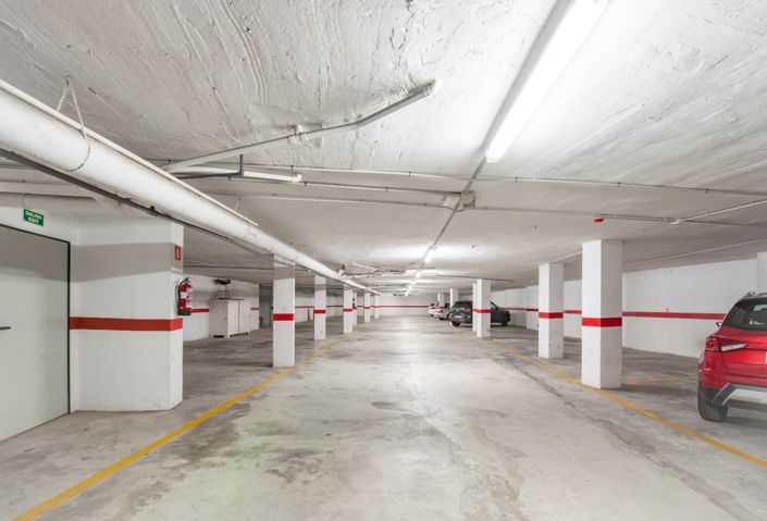 Image No.20-3 Bed Apartment for sale