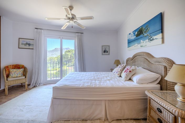 Image No.26-4 Bed Villa for sale