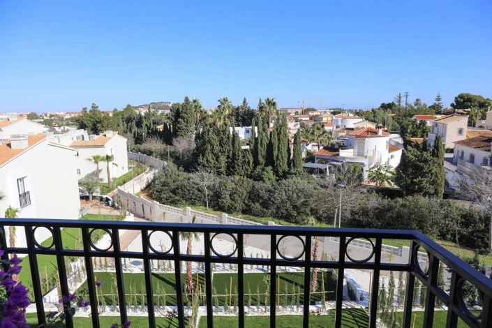 Image No.21-2 Bed Property for sale