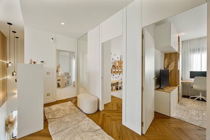 Image No.14-5 Bed Villa for sale