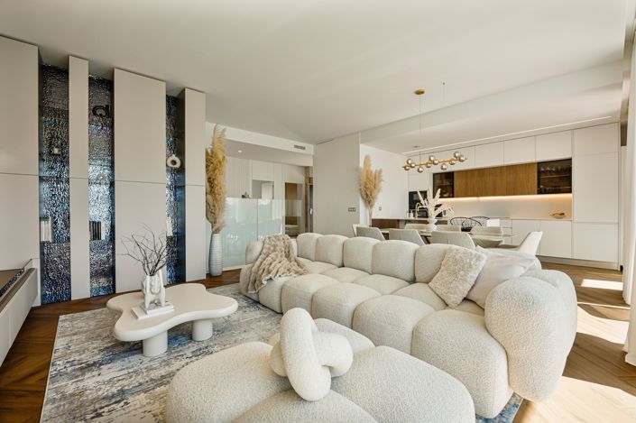 Image No.8-5 Bed Villa for sale
