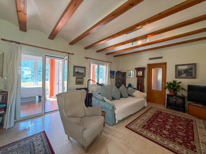 Image No.12-3 Bed Villa for sale