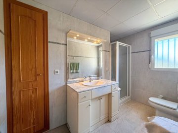 ncb8585img0084