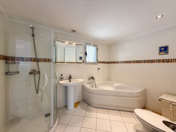 ncb8592img0367
