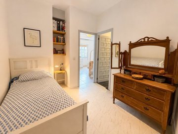 ncb8592smallbed