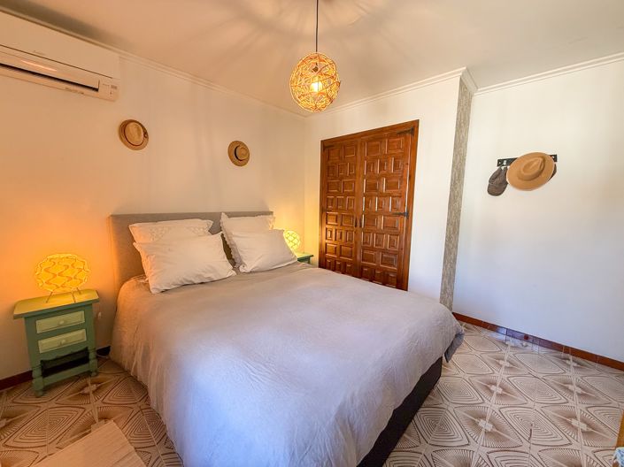 Image No.10-3 Bed Villa for sale