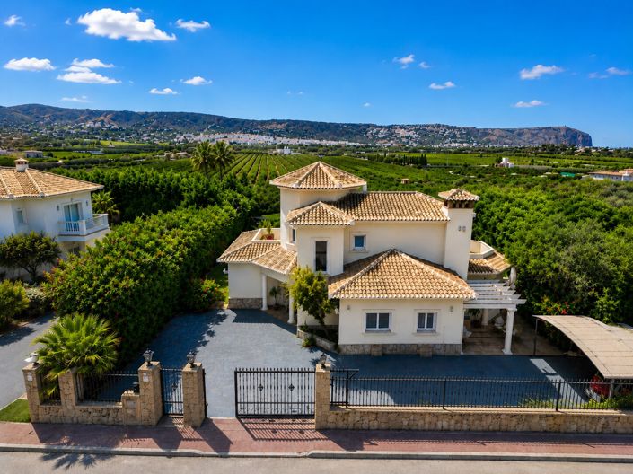Image No.26-3 Bed Villa for sale
